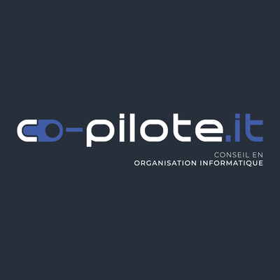 création identité visuelle logo charte graphique papeterie conception interface site web co-pilote.it agence de communication